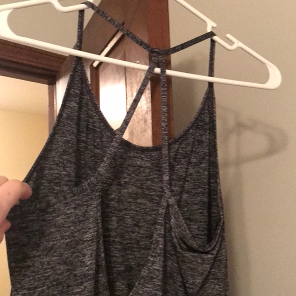 Nike workout tank - Picture 2 of 2